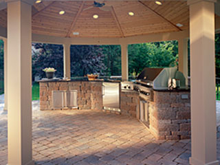 Outdoor Kitchens